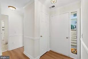 2415 Glengyle Dr, Vienna, VA 22181 - Photo 5