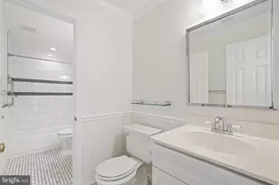 2415 Glengyle Dr, Vienna, VA 22181 - Photo 19
