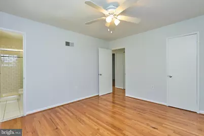 2418 Cloudcroft Square, Reston, VA 20191 - Photo 21