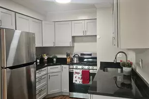 4415 Briarwood Ct N, Annandale, VA 22003 - Photo 3