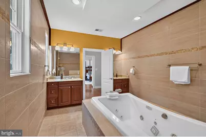 7200 Michael Place, Falls Church, VA 22046 - Photo 37