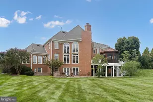 5452 Chandley Farm Cir, Centreville, VA 20120 - Photo 97
