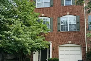 4025 Shaughnessy Ct, Fairfax, VA 22030 - Photo 1
