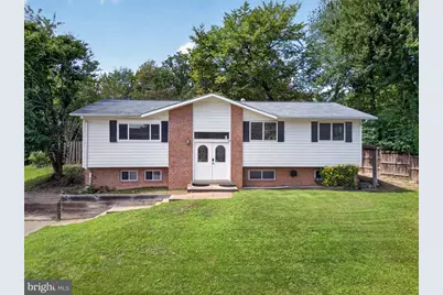 8110 Springfield Village Drive, Springfield, VA 22152 - Photo 1