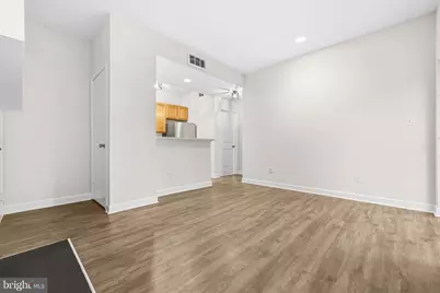 3901 Penderview Drive #1502, Fairfax, VA 22033 - Photo 3