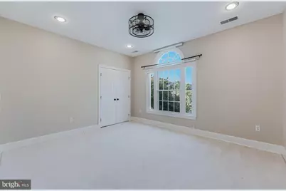 615 Nalls Farm Way, Great Falls, VA 22066 - Photo 29