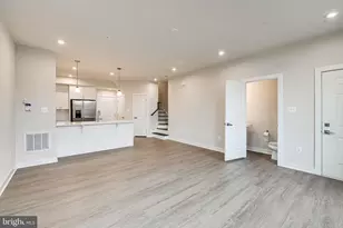 14055 Sunrise Valley Dr, Herndon, VA 20171 - Photo 7