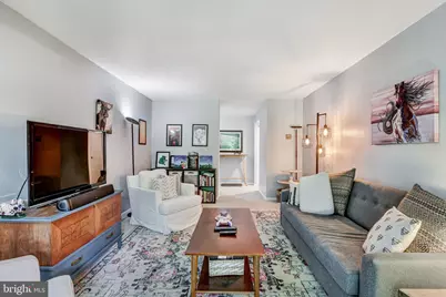9745 Kings Crown Court #1, Fairfax, VA 22031 - Photo 5