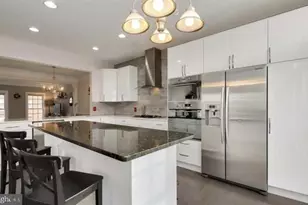 8441 Kirby Lionsdale Dr, Lorton, VA 22079 - Photo 13