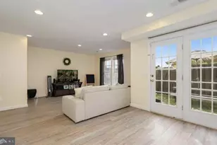 8441 Kirby Lionsdale Dr, Lorton, VA 22079 - Photo 23