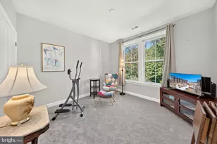 3925 Fair Ridge Dr, Fairfax, VA 22033 - Photo 11