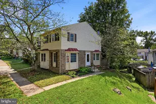 4871 Nash Dr, Fairfax, VA 22032 - Photo 1