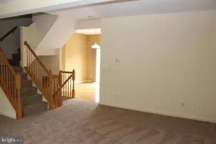 2555 Chase Wellesley Dr, Herndon, VA 20171 - Photo 15