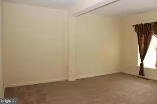 2555 Chase Wellesley Dr, Herndon, VA 20171 - Photo 11