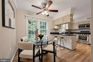 8620 Yardley Dr, Alexandria, VA 22308 - Photo 15