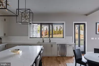 6884 Churchill Road, McLean, VA 22101 - Photo 9