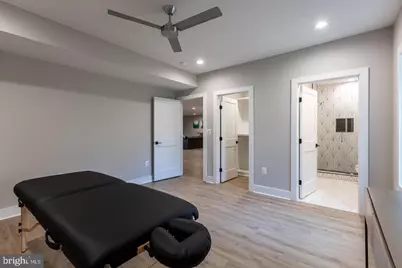6884 Churchill Road, McLean, VA 22101 - Photo 59