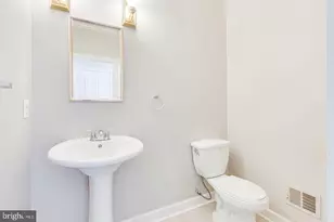 1168 Taji Ct, Herndon, VA 20170 - Photo 39