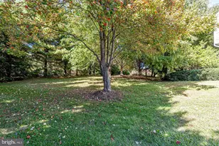 1168 Taji Ct, Herndon, VA 20170 - Photo 81