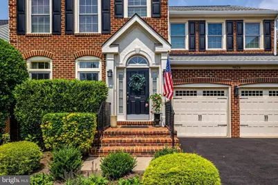 9828 Fox Rest Lane, Vienna, VA 22181 - Photo 5