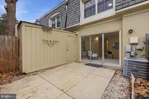 8141 Kingsway Ct, Springfield, VA 22152 - Photo 21