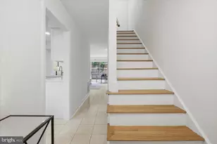 8141 Kingsway Ct, Springfield, VA 22152 - Photo 11
