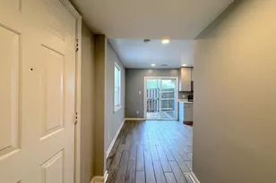 9819 Hagel Cir, Lorton, VA 22079 - Photo 5