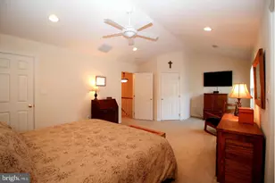 4553 Fair Valley Dr, Fairfax, VA 22033 - Photo 13