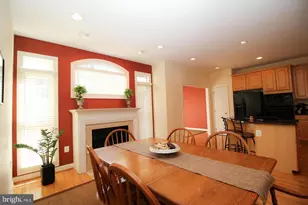 4553 Fair Valley Dr, Fairfax, VA 22033 - Photo 7