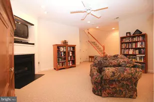 4553 Fair Valley Dr, Fairfax, VA 22033 - Photo 21