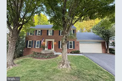 1623 Linway Park Drive, McLean, VA 22101 - Photo 1