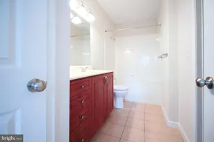 12958 Centre Park Cir, Herndon, VA 20171 - Photo 21