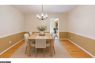 2303 McGregor Ct, Vienna, VA 22182 - Photo 7