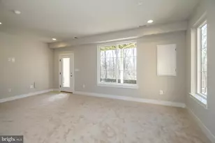 4932 Trail Ln, Chantilly, VA 20151 - Photo 11