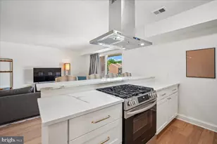 7990 Audubon Ave, Alexandria, VA 22306 - Photo 9