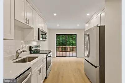 7937 Valleyfield Drive, Springfield, VA 22153 - Photo 13