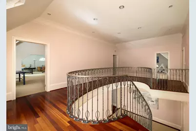 558 Innsbruck Ave, Great Falls, VA 22066 - Photo 27
