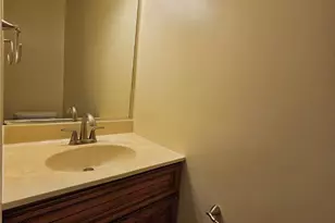13918 Ludington Pl, Centreville, VA 20121 - Photo 7
