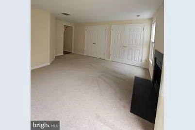 13918 Ludington Place, Centreville, VA 20121 - Photo 5