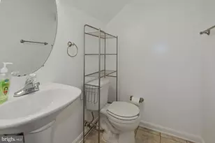 2480 Angeline Dr, Herndon, VA 20171 - Photo 19