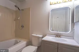 8110 Clifforest Dr, Springfield, VA 22153 - Photo 25