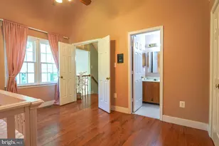 8110 Clifforest Dr, Springfield, VA 22153 - Photo 17