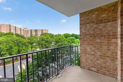 2300 Pimmit Drive #712, Falls Church, VA 22043 - Photo 9