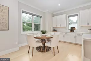 1002 Frederick St SW, Vienna, VA 22180 - Photo 13