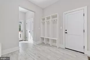 1002 Frederick St SW, Vienna, VA 22180 - Photo 21