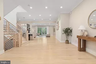 1002 Frederick St SW, Vienna, VA 22180 - Photo 3