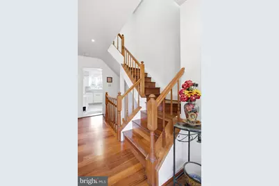 9625 Pierrpont Street, Burke, VA 22015 - Photo 15