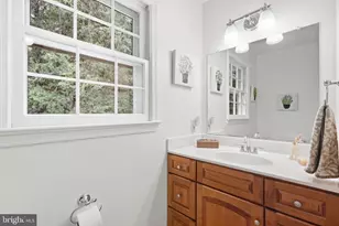 11607 Auburn Grove Ct, Reston, VA 20194 - Photo 27