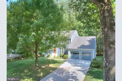 11607 Auburn Grove Court, Reston, VA 20194 - Photo 3