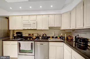 3709 S George Mason Dr, Falls Church, VA 22041 - Photo 13